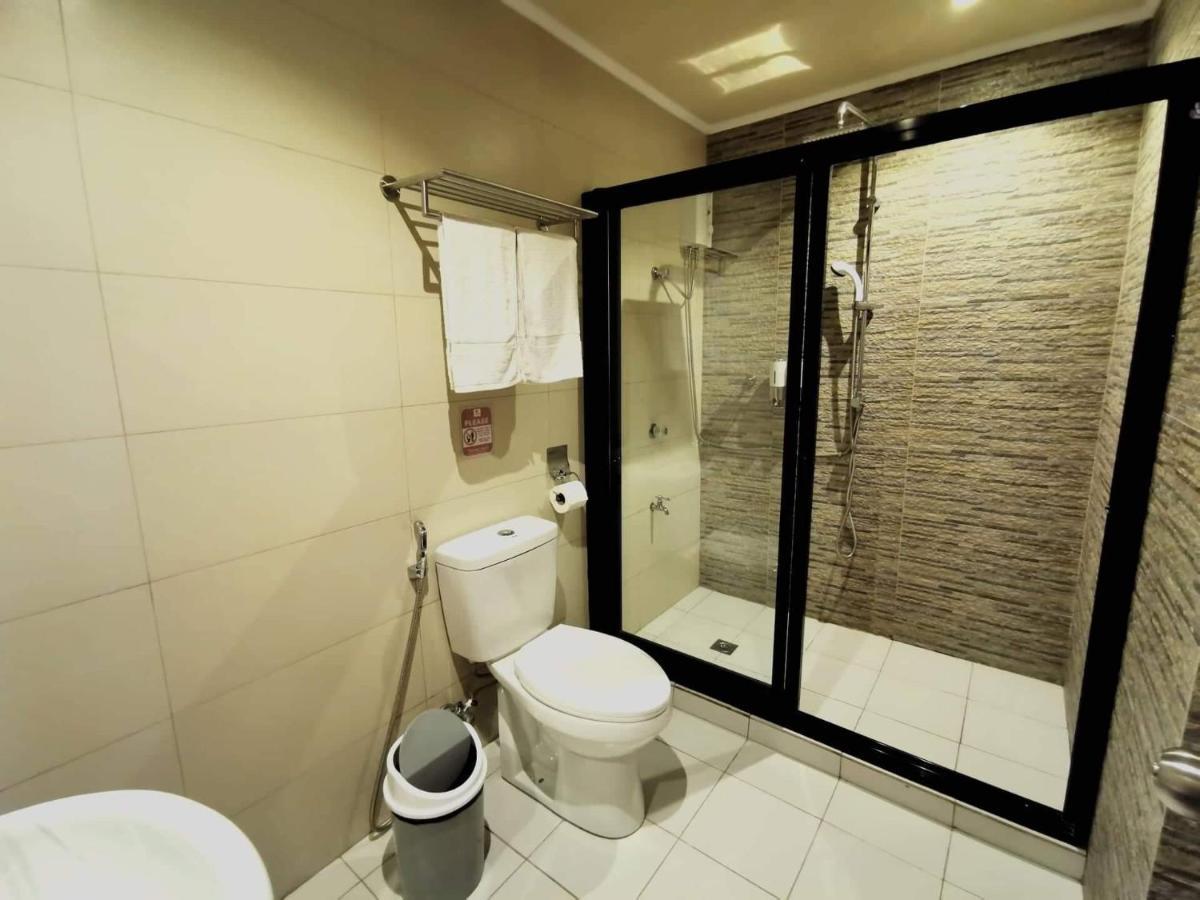 Charms Hotel Coron Exterior photo