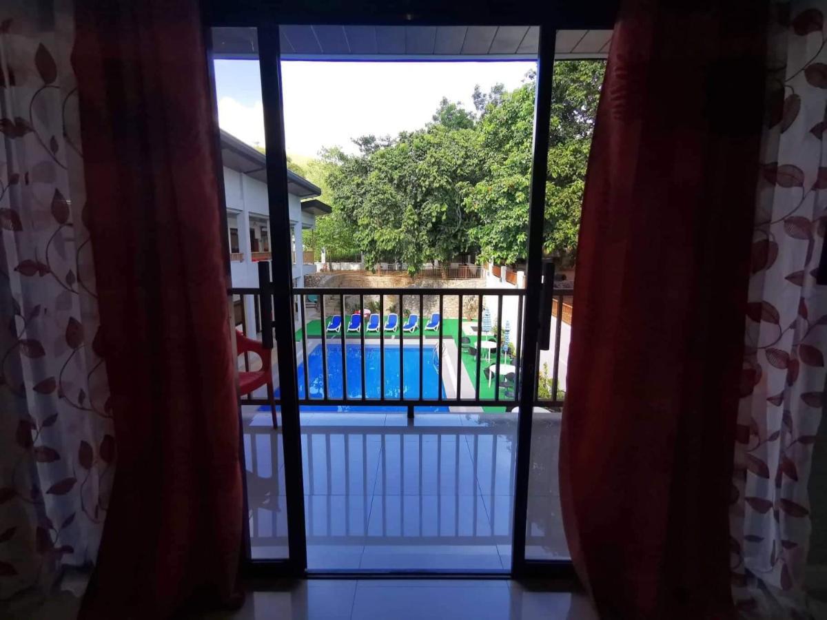 Charms Hotel Coron Exterior photo