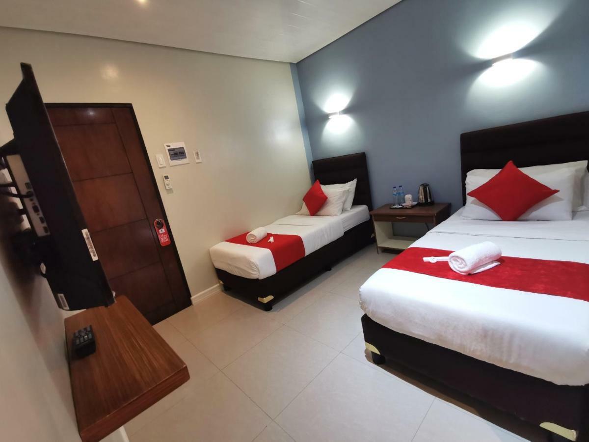 Charms Hotel Coron Exterior photo